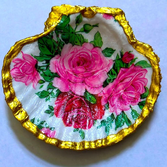 Other - Handcrafted Shell Pink Floral Dish Decoupage